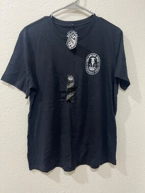 805® Women’s Black Short-Sleeve Logo Tee